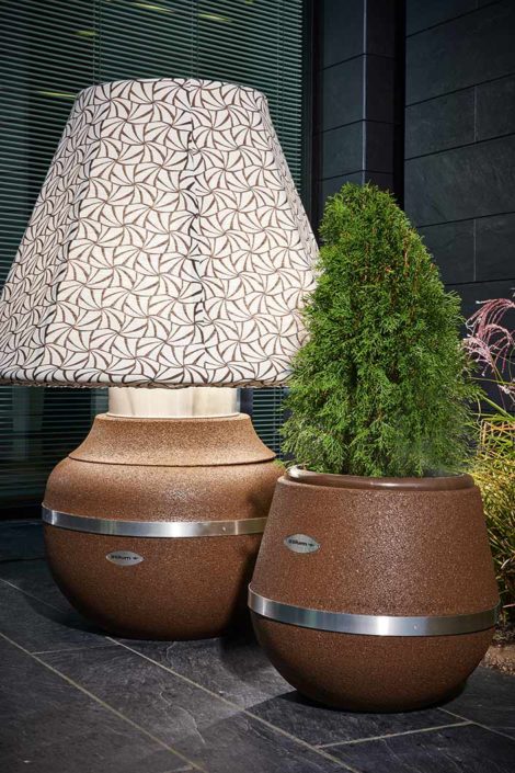 Lampe Gratus Ranke in Kombination mit Stilum Design Vase 2